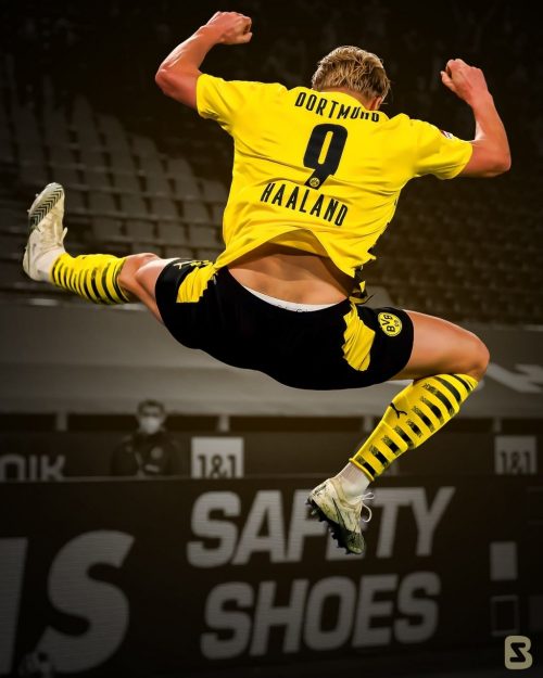 Desktop Haaland Dortmund Wallpaper