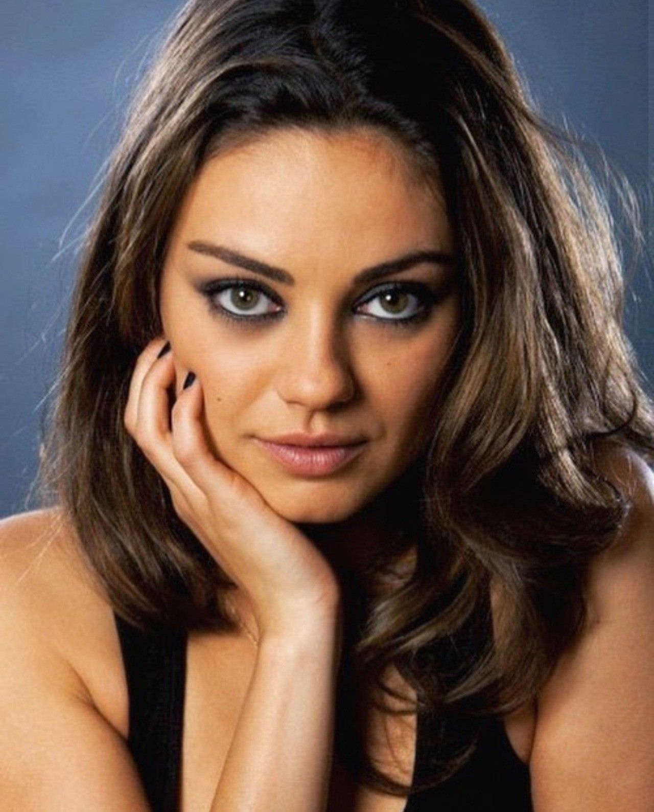 HD Mila Kunis Wallpaper EnWallpaper