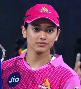 Smriti Mandhana  Wallpaper