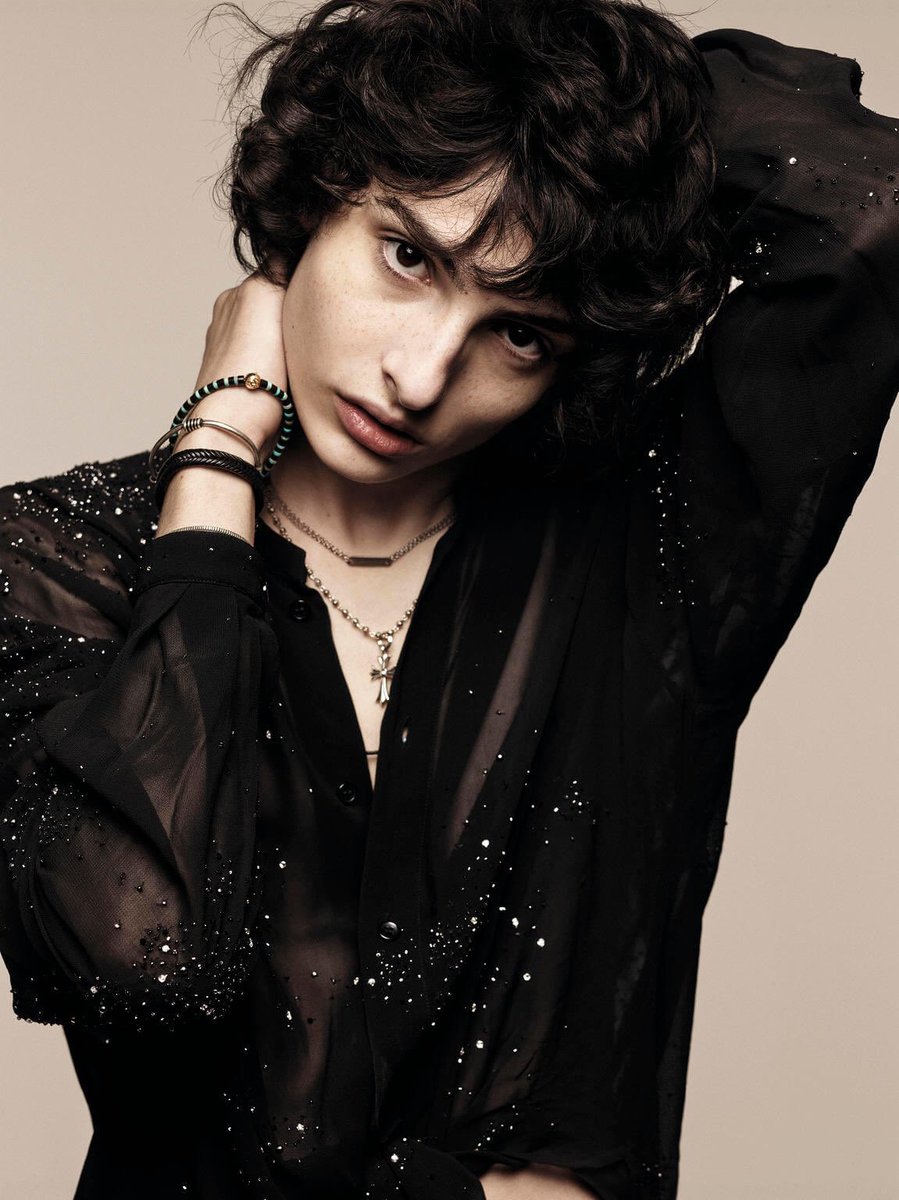 Finn Wolfhard Cute Wallpaper