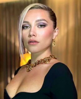 Florence Pugh Wallpaper