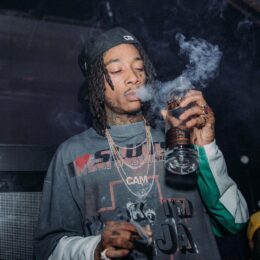 Background Wiz Khalifa Wallpaper