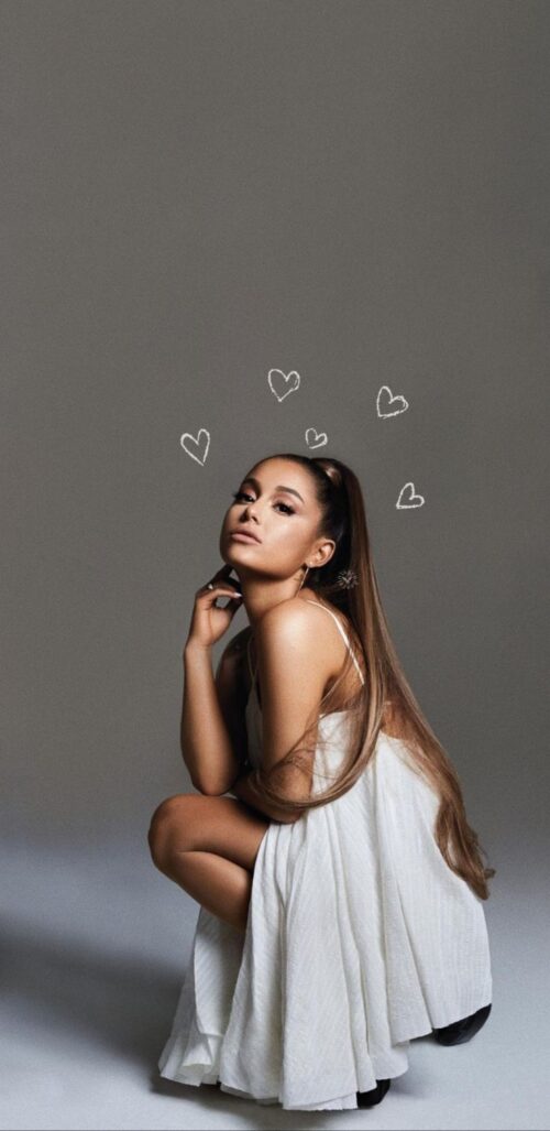 Ariana Grande Wallpaper