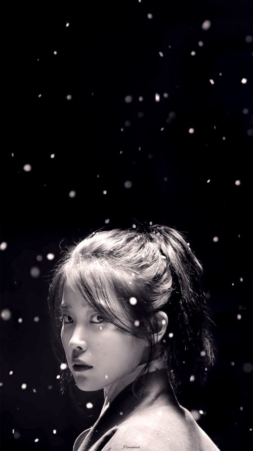 IU Wallpaper