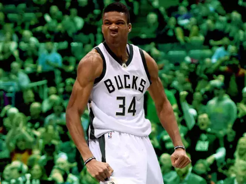 Desktop Giannis Wallpaper