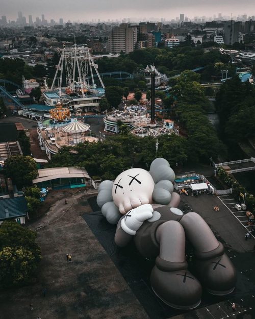 Kaws Wallpaper