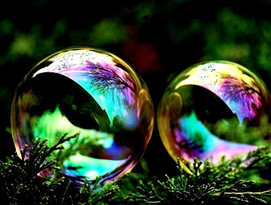 Colorful Bubbles Wallpaper