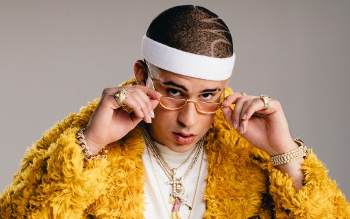 Background Bad Bunny Wallpaper