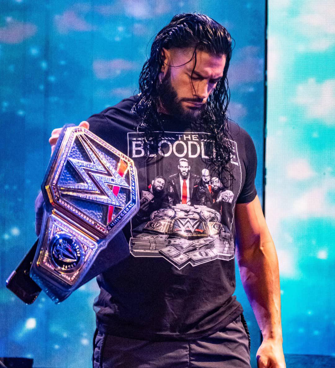 Background Roman Reigns Wallpaper