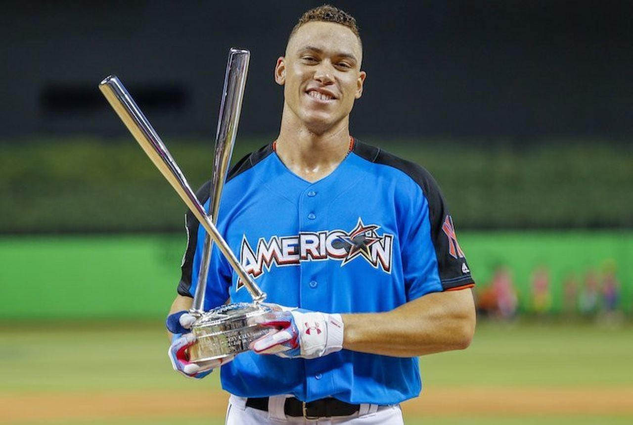 Background Aaron Judge Wallpaper