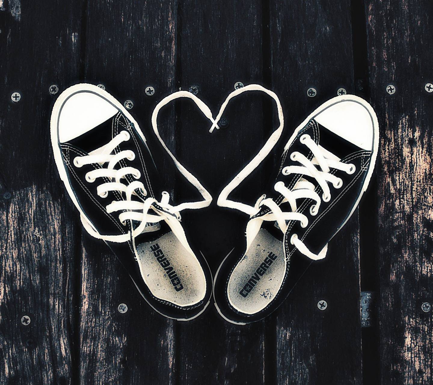 Converse Heart Wallpaper