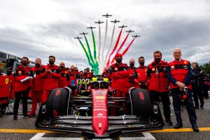 Background F1 Wallpaper