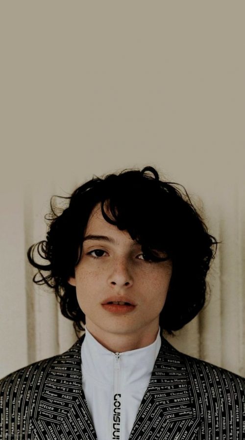 Background Finn Wolfhard Wallpaper