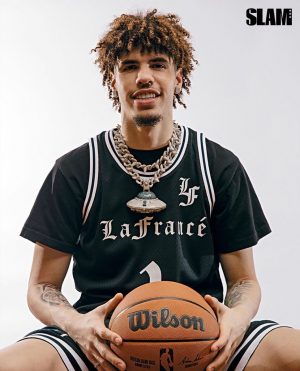 Background Lamelo Ball Wallpaper
