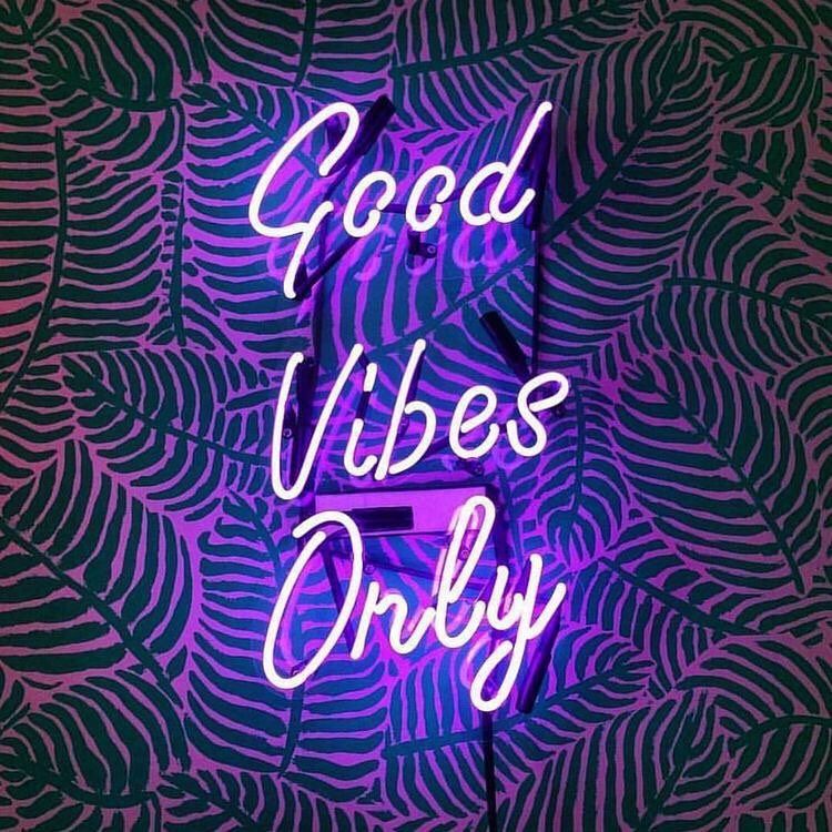 Background Good Vibes Wallpaper