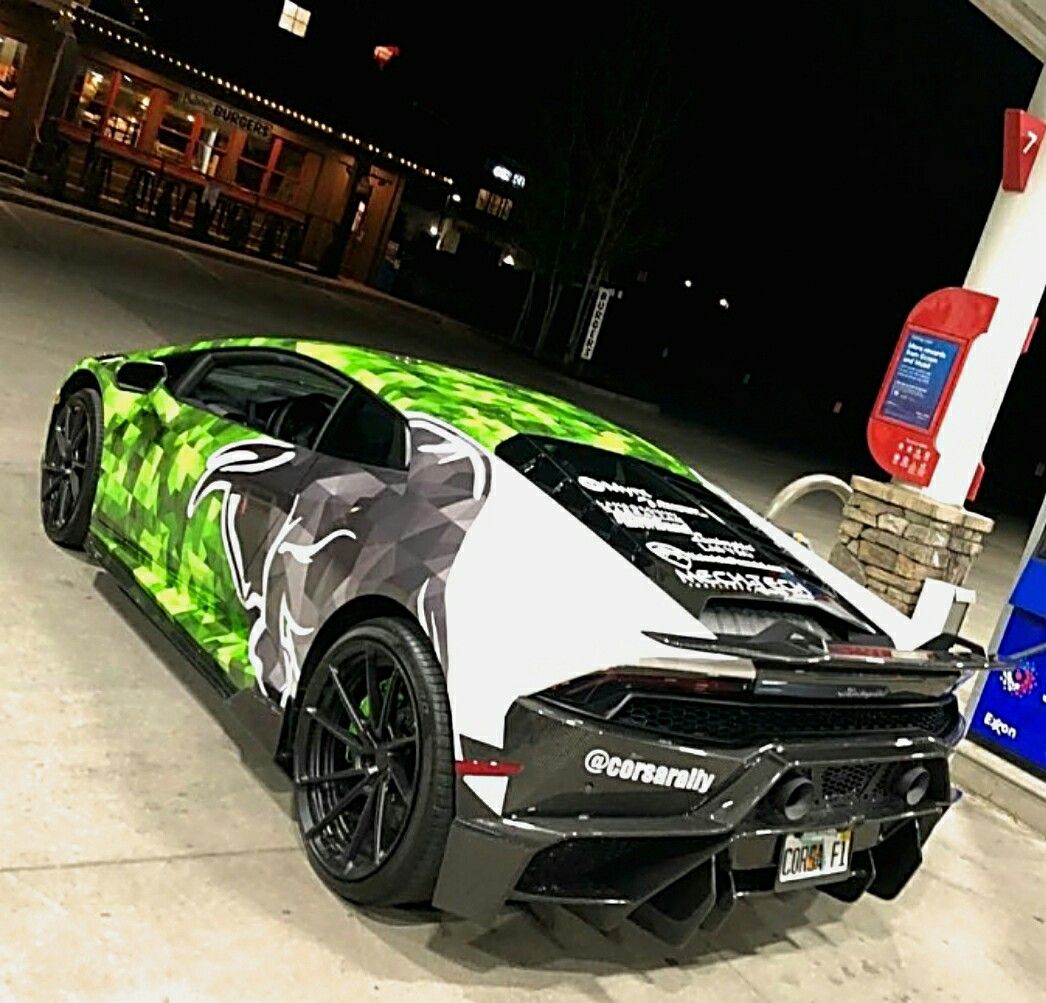 Background Lamborghini Wallpaper