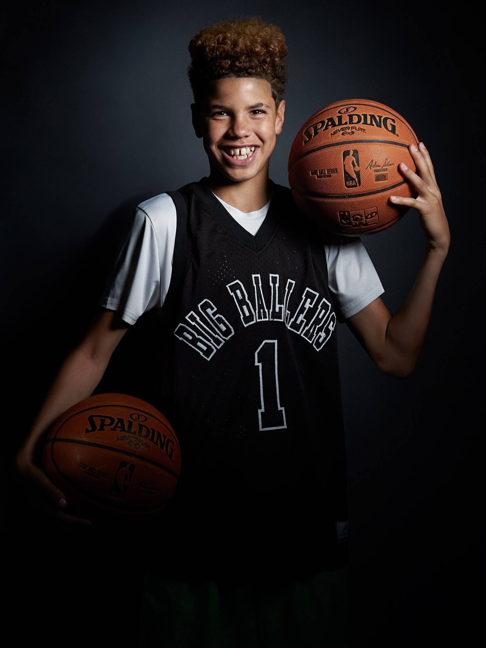 Background Lamelo Ball Wallpaper