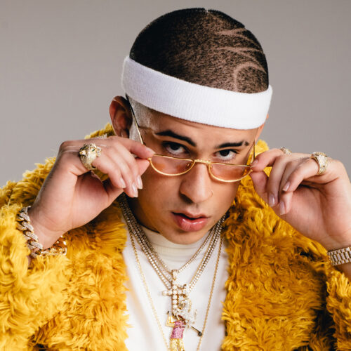 Background Bad Bunny Wallpaper