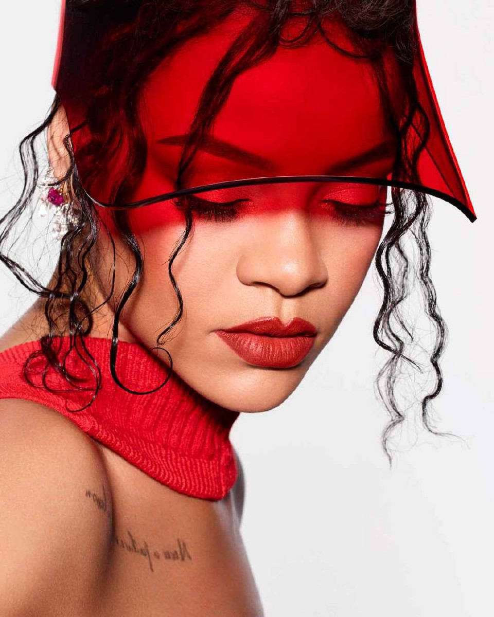 Background Rihanna Wallpaper