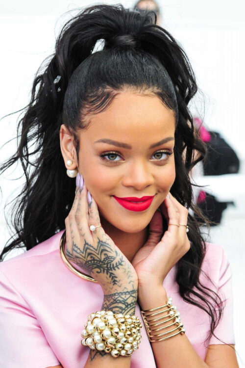 Background Rihanna Wallpaper