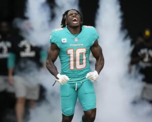 Background Tyreek Hill Wallpaper