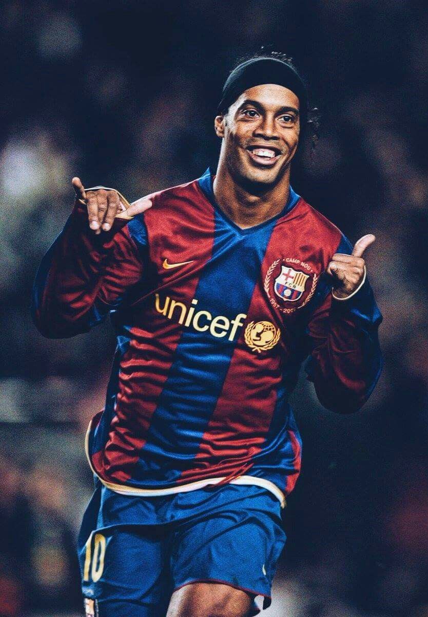 Background Ronaldinho Wallpaper