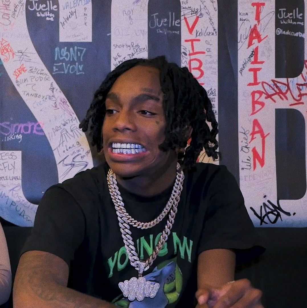 Background YNW Melly Wallpaper