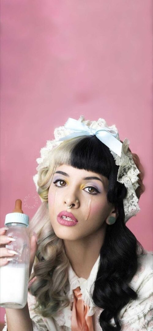 Background Melanie Martinez Wallpaper