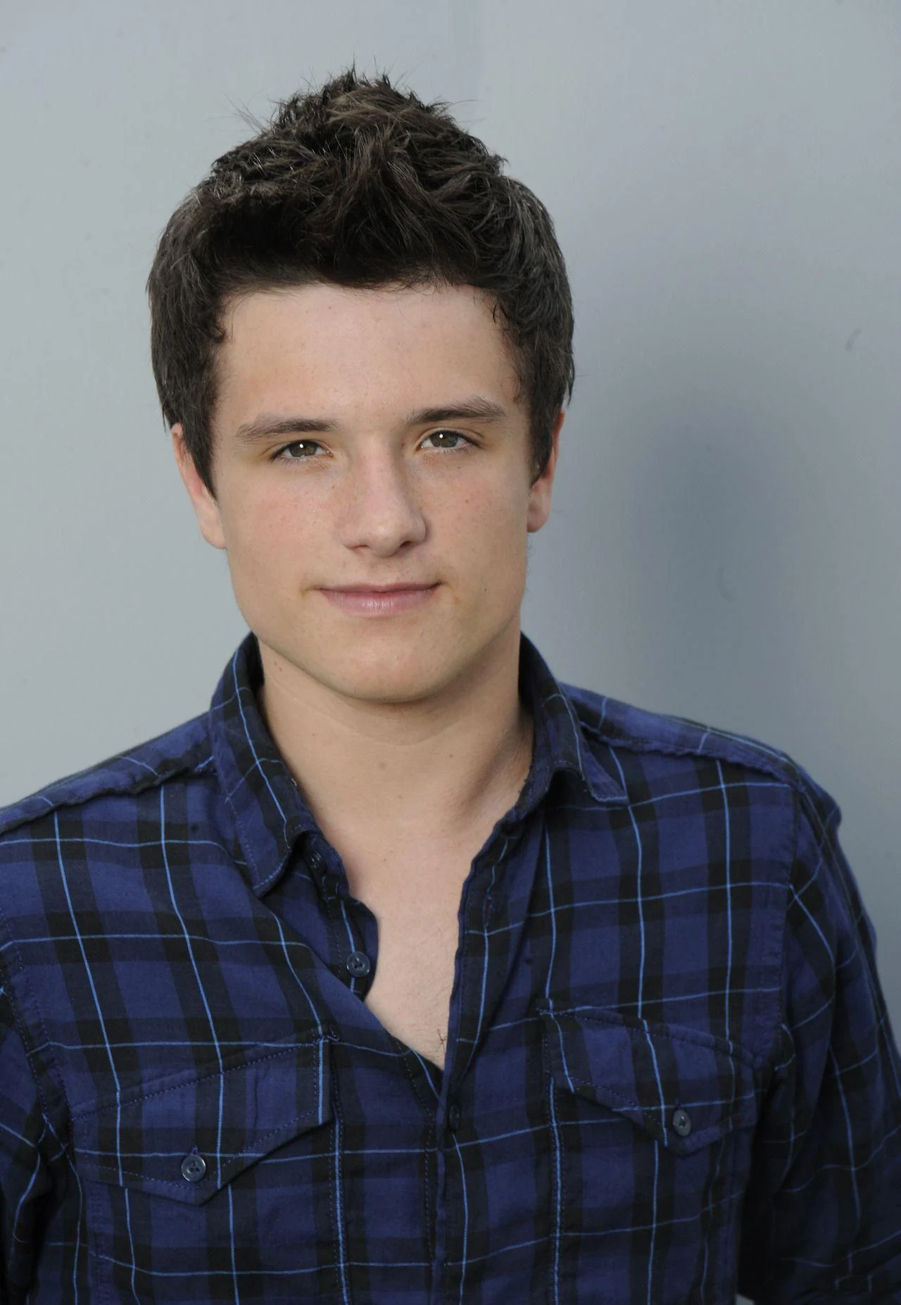 Josh Hutcherson Wallpaper