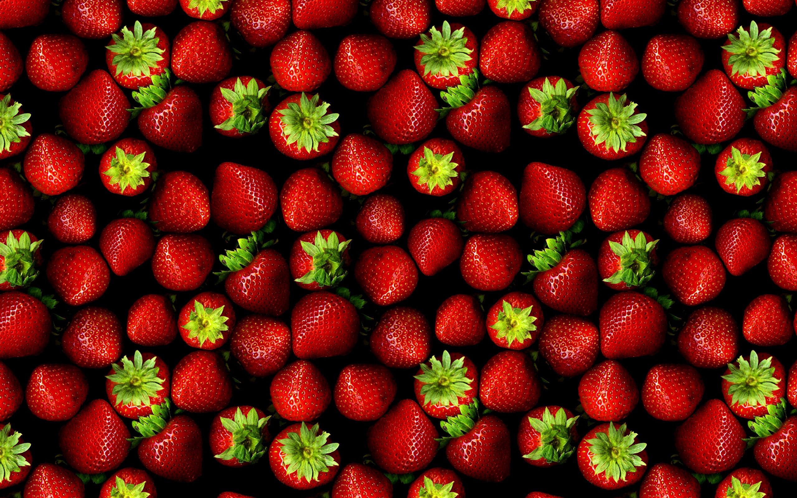 Strawberry Desktop Wallpaper
