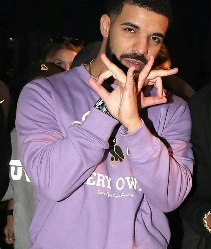 Background Drake Wallpaper