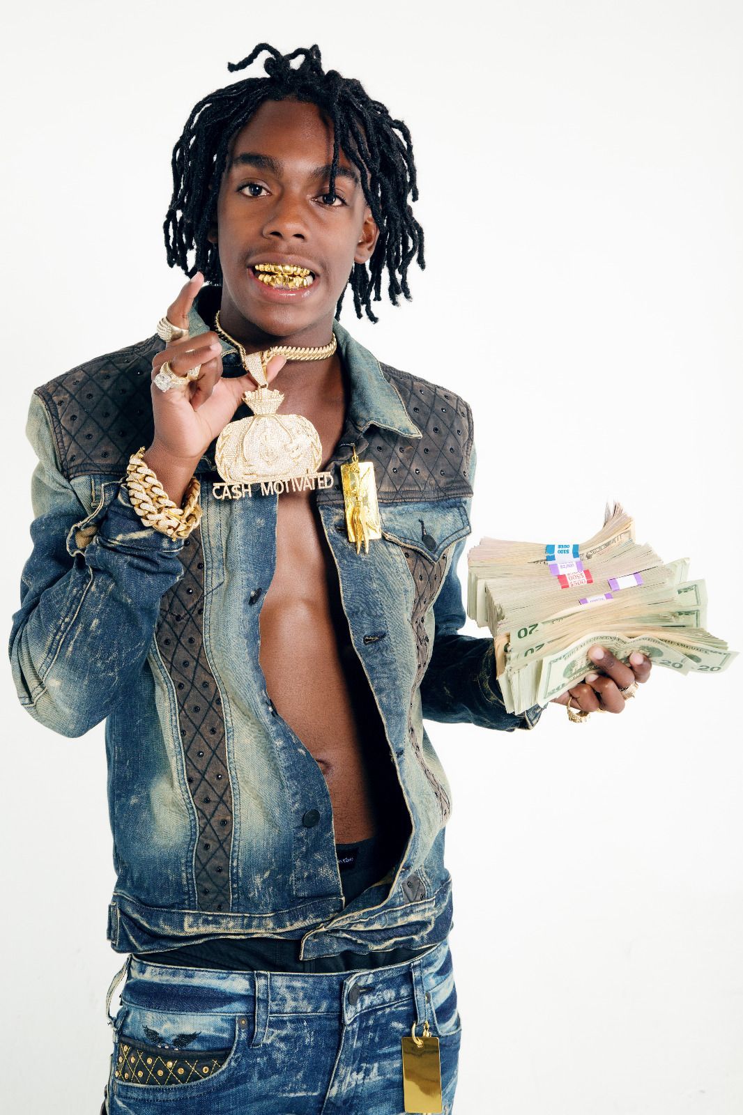 Background YNW Melly Wallpaper