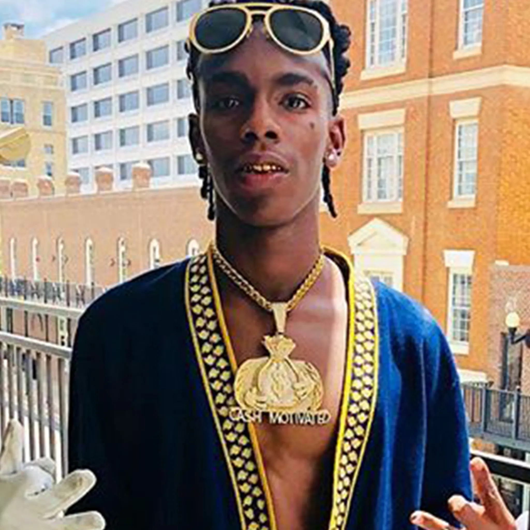 Background YNW Melly Wallpaper