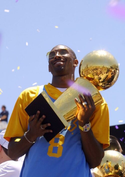 Kobe Holding Trophy Wallpaper