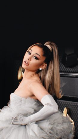 HD Ariana Grande wallpaper